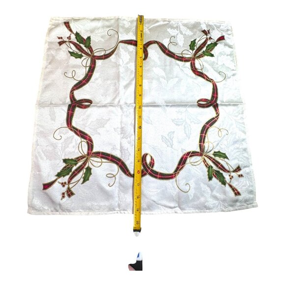 Lenox Embroidered Table Napkins Placemats Set 4 Linen Ribbons Holly Christmas - Picture 6 of 6